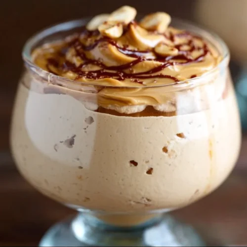 Peanut Butter Mousse (No Gelatin, 4 Ingredients) 2 Delicious homemade peanut butter mousse made with 4 ingredients, no gelatin required.