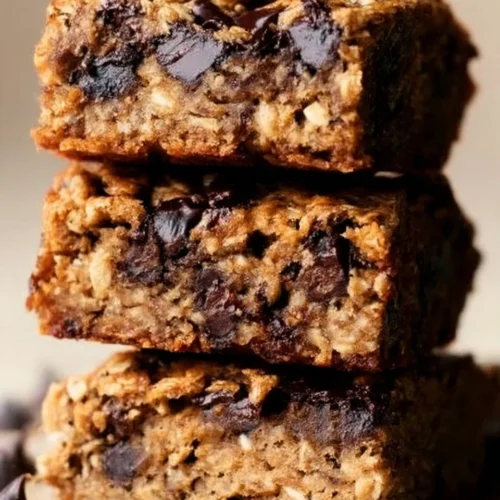 Delicious Peanut Butter Banana Oatmeal Chocolate Chip Bars ready to eat